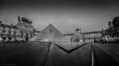  11 - Louvre2014 - 3916 - N&B - ©S.jpg