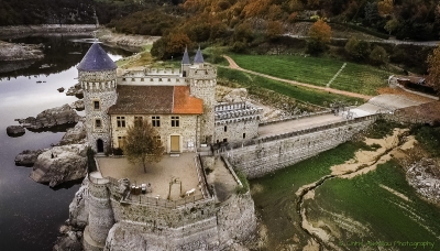 Chateau de La Roche-17-18-47-©XS - copie.jpg