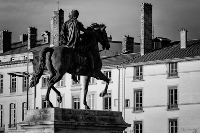 LYON-La statue de Louis XIV (Place Bellecourt)