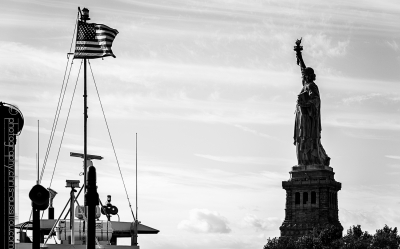 08-Liberty Island-2-074-N&B- 2S©.jpg